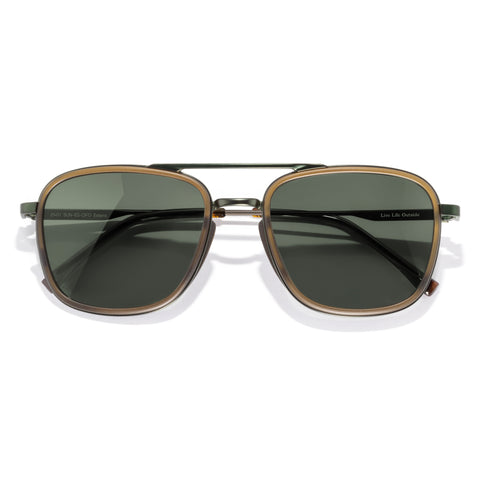 Estero - Olive Forest - Sunglasses with gold frame and dark lenses on a white background
