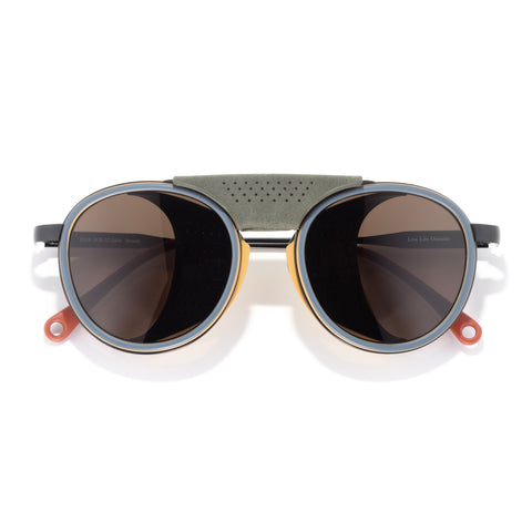 Strada - Sand Amber - Sunglasses with a unique design on a white background