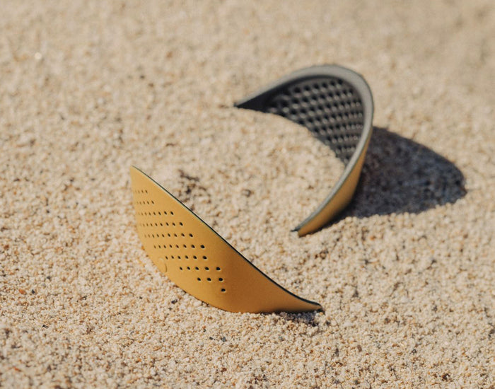 STORY sunski treeline sun shields in the sand